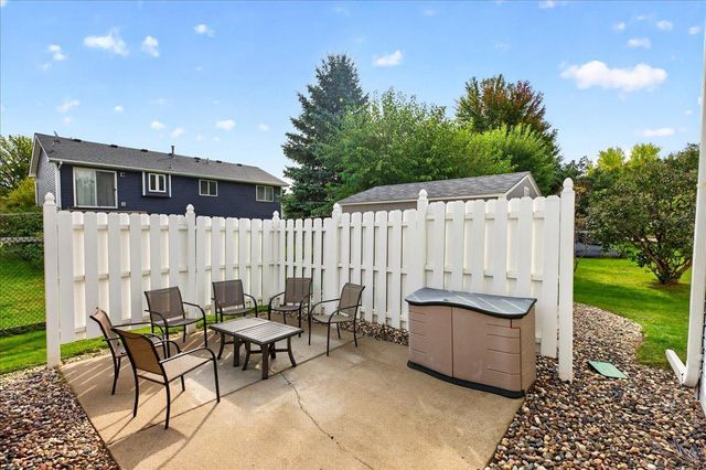 1585 Monarch Street, Shakopee, MN 55379
