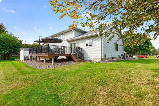 1585 Monarch Street, Shakopee, MN 55379