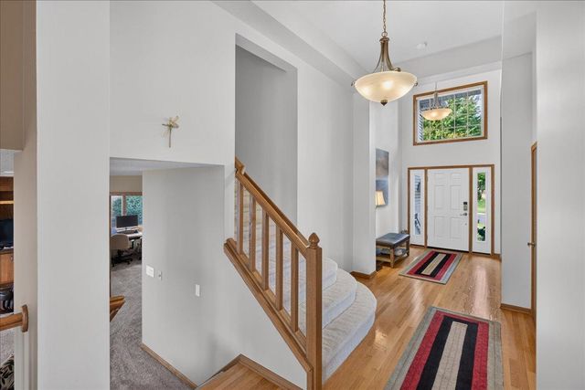 1585 Monarch Street, Shakopee, MN 55379