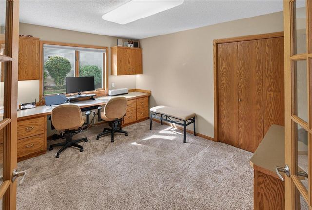 1585 Monarch Street, Shakopee, MN 55379