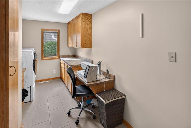 1585 Monarch Street, Shakopee, MN 55379