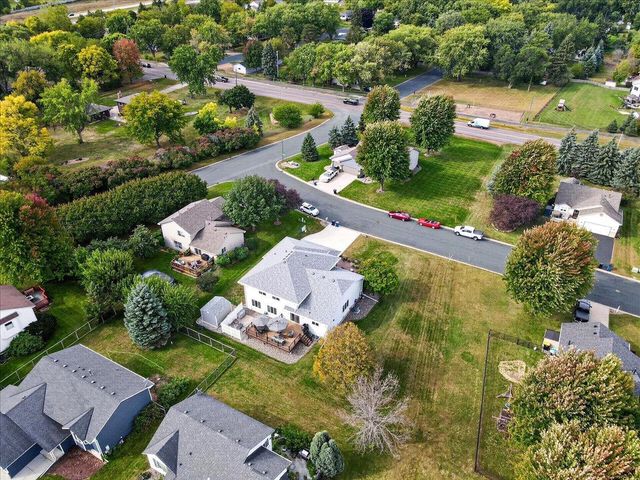 1585 Monarch Street, Shakopee, MN 55379