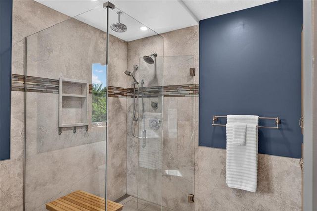 1585 Monarch Street, Shakopee, MN 55379