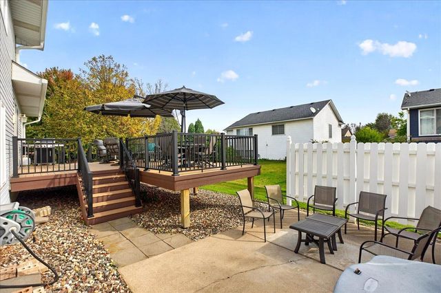 1585 Monarch Street, Shakopee, MN 55379