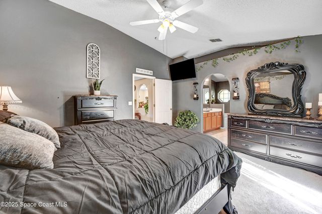 1652 La Maderia Drive SW, Palm Bay, FL 32908