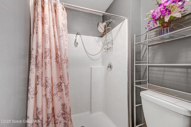 1652 La Maderia Drive SW, Palm Bay, FL 32908