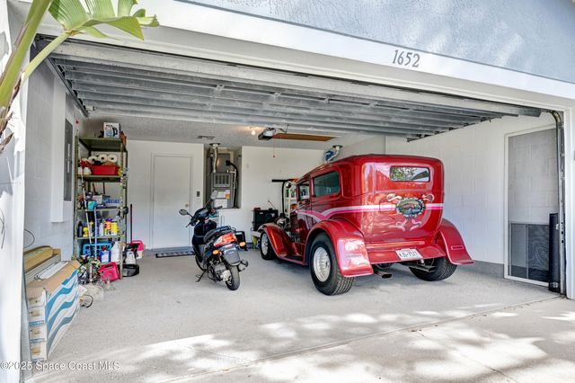 1652 La Maderia Drive SW, Palm Bay, FL 32908