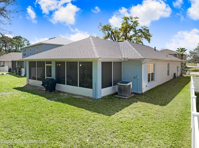 1652 La Maderia Drive SW, Palm Bay, FL 32908