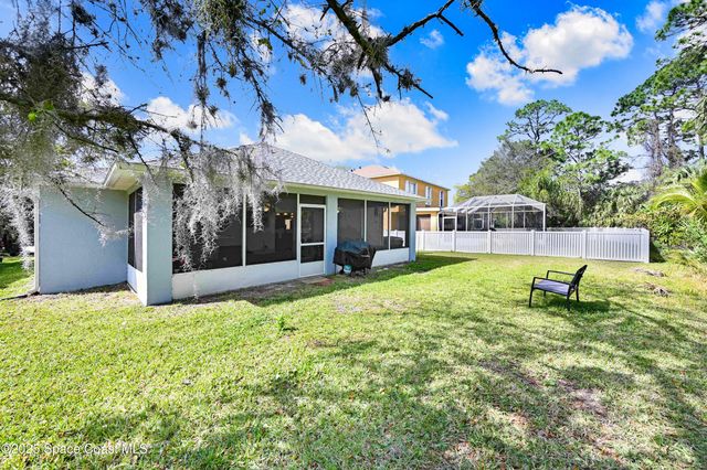 1652 La Maderia Drive SW, Palm Bay, FL 32908