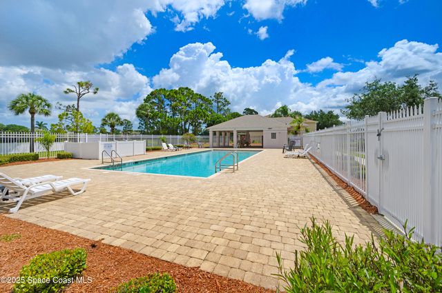 1652 La Maderia Drive SW, Palm Bay, FL 32908