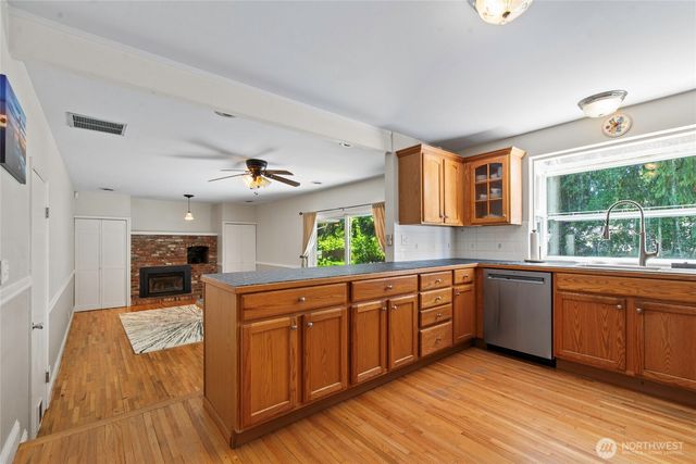 2931 Westwood Street NW, Olympia, WA 98502