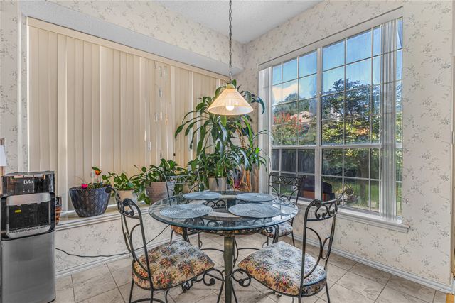 4105 Crest Ridge Drive, Irving, TX 75061