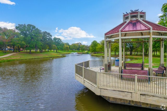 4105 Crest Ridge Drive, Irving, TX 75061