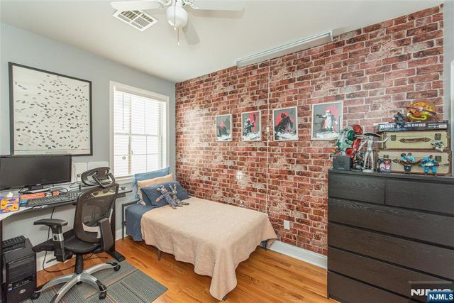 604 Avenue A 104, Bayonne, NJ 07002