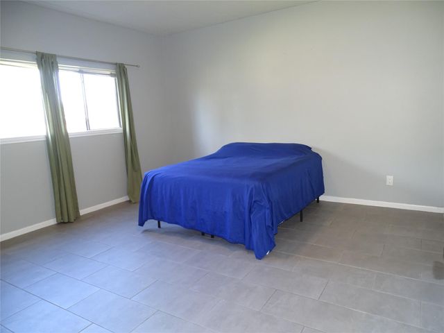 127 April Point Drive S, Conroe, TX 77356