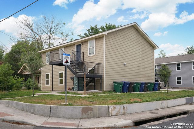 302 Cooper St Apt 201, San Antonio, TX 78210