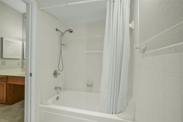 2400 N Braeswood Boulevard 213, Houston, TX 77030