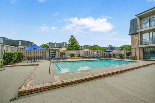 2400 N Braeswood Boulevard 213, Houston, TX 77030