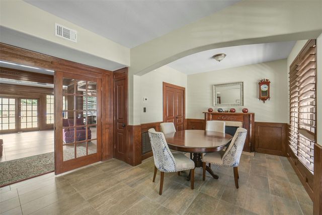 2400 N Braeswood Boulevard 213, Houston, TX 77030