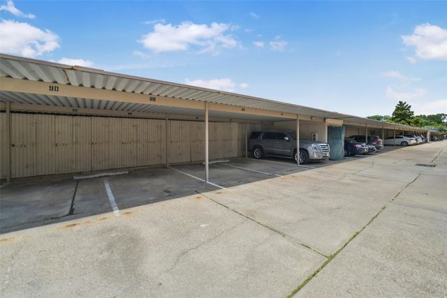 2400 N Braeswood Boulevard 213, Houston, TX 77030