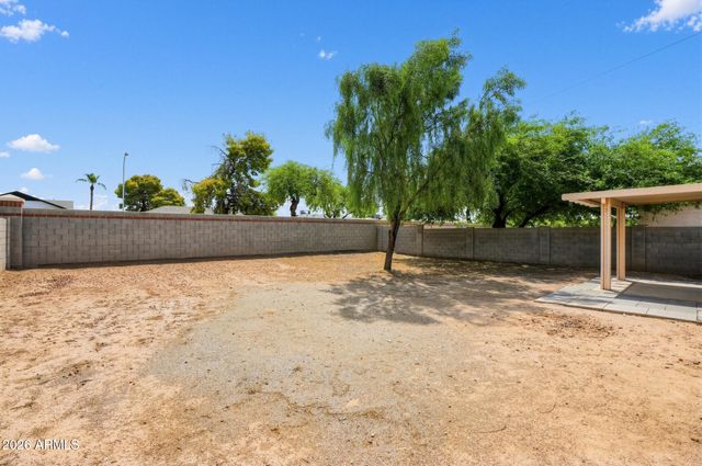 5711 N 73RD Drive, Glendale, AZ 85303