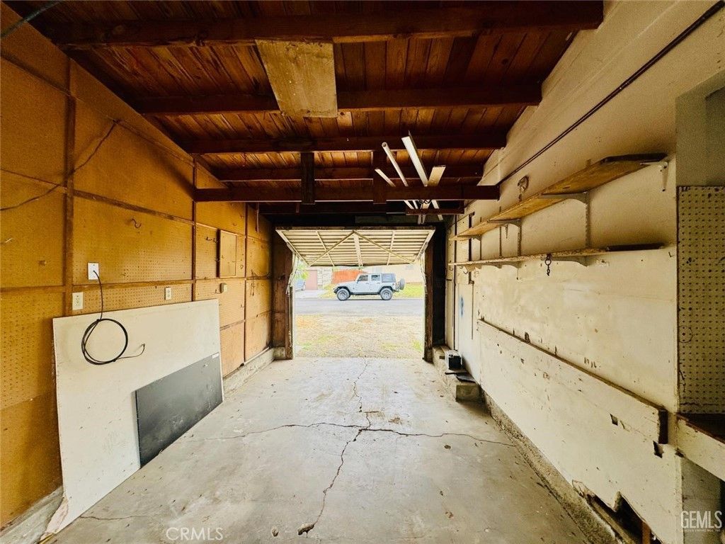 Image 13 of property listing at 4867 Morales, New Cuyama, CA 93254