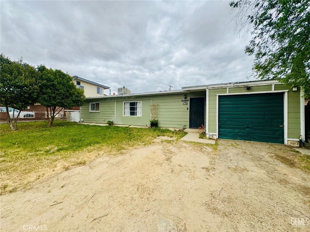 Image 2 of property listing at 4867 Morales, New Cuyama, CA 93254