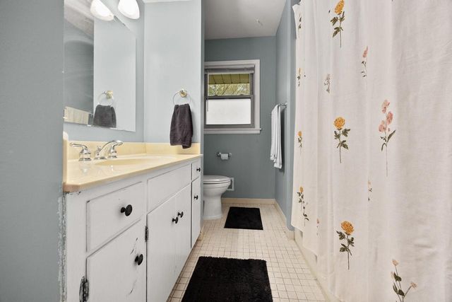 5324 Wabash AVENUE, Brown Deer, WI 53223