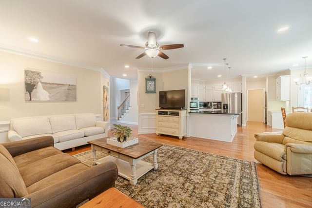 1534 Creek Mill Trace, Lawrenceville, GA 30044