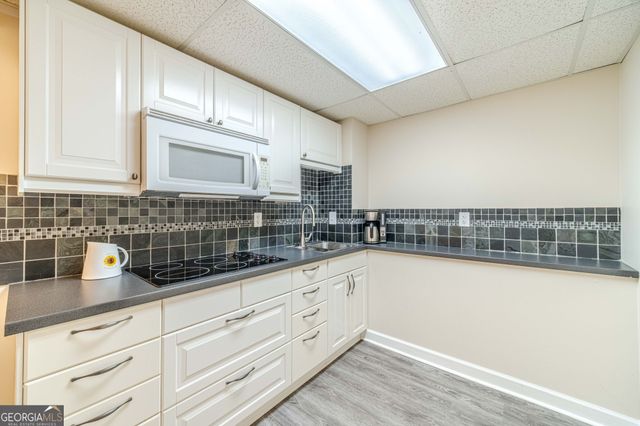 1534 Creek Mill Trace, Lawrenceville, GA 30044