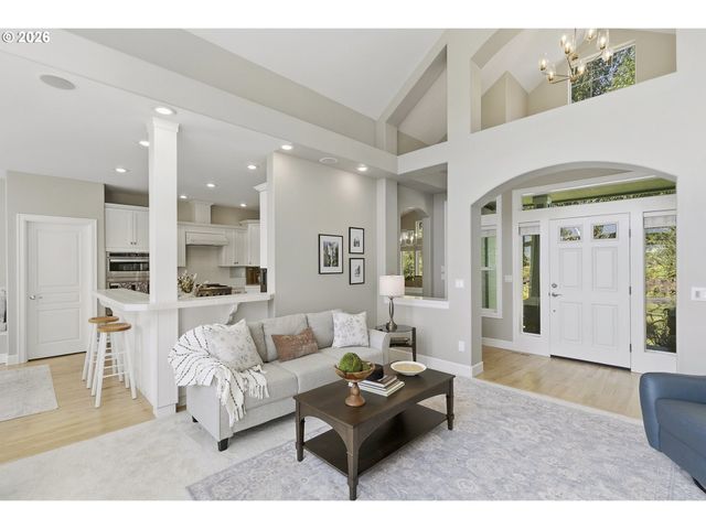 31013 Ne 69TH St, Camas, WA 98607