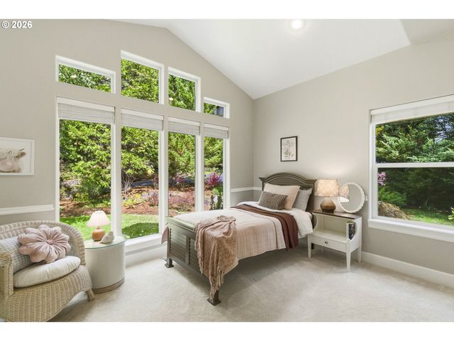 31013 Ne 69TH St, Camas, WA 98607
