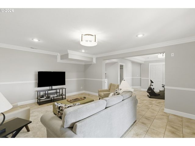 31013 Ne 69TH St, Camas, WA 98607