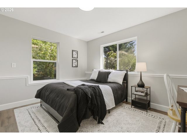 31013 Ne 69TH St, Camas, WA 98607