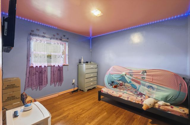 810 Virginia Avenue, La Porte, IN 46350