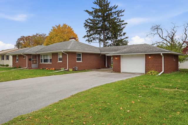 810 Virginia Avenue, La Porte, IN 46350