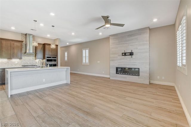 4124 Elegant Chateau Street, Las Vegas, NV 89135