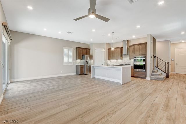 4124 Elegant Chateau Street, Las Vegas, NV 89135