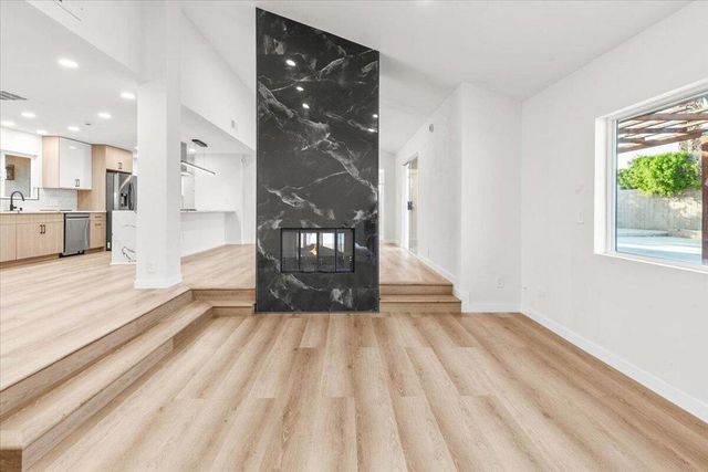 3190 E Vincentia Road, Palm Springs, CA 92262