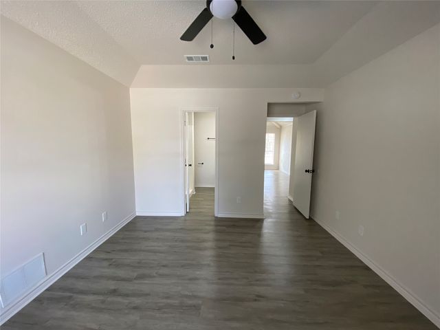 1607 Crescent Lane, Duncanville, TX 75137