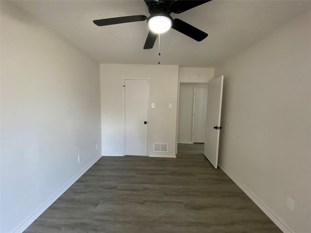 1607 Crescent Lane, Duncanville, TX 75137