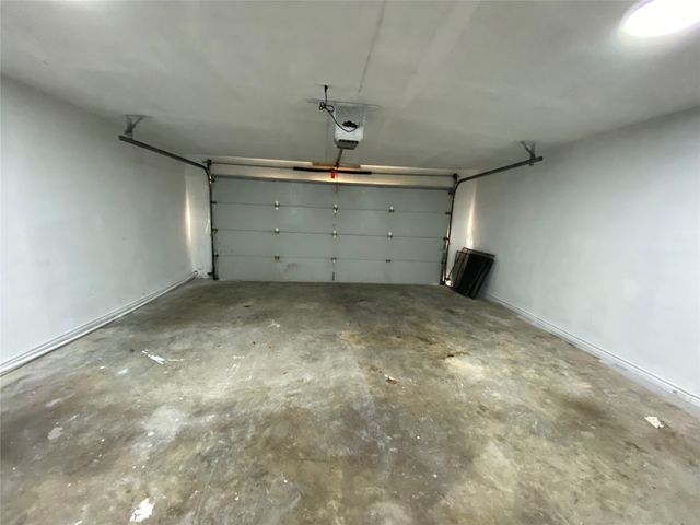 1607 Crescent Lane, Duncanville, TX 75137