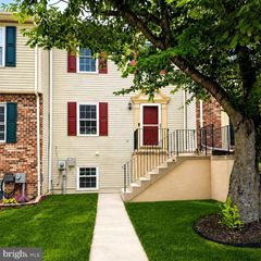 11207 CRISTINS CIR, Hagerstown, MD 21742