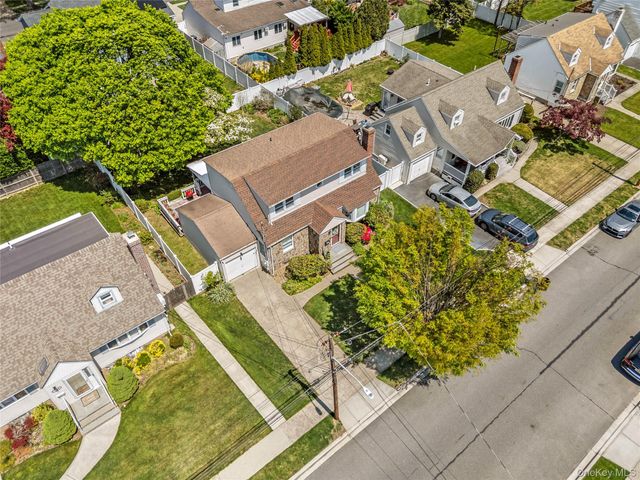 1855 Gerald Avenue, East Meadow, NY 11554