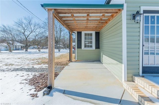 149 Old Mill Farm Road, Lexington, NC 27295