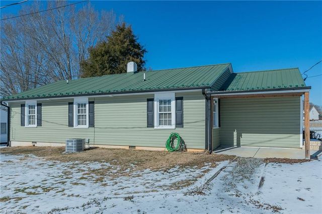 149 Old Mill Farm Road, Lexington, NC 27295