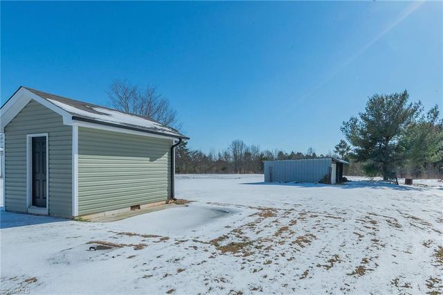 149 Old Mill Farm Road, Lexington, NC 27295