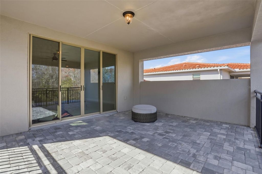 Image 38 of property listing at 13085 BROMBOROUGH DRIVE, Orlando, FL 32832