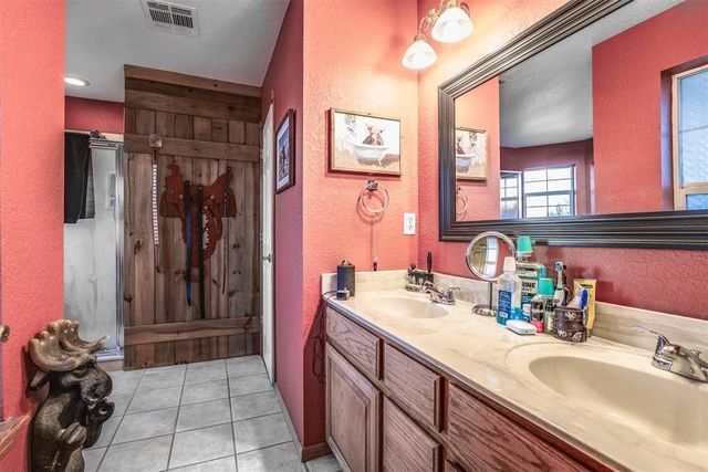 13532 Lacresta Drive, Piedmont, OK 73078