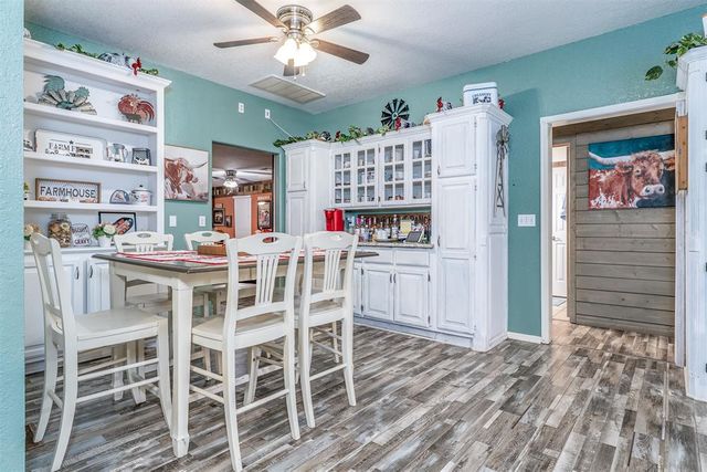 13532 Lacresta Drive, Piedmont, OK 73078